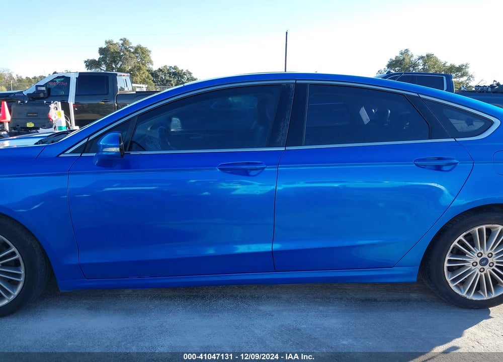 2015 FORD FUSION SE VIN: 3FA6P0HD2FR301896