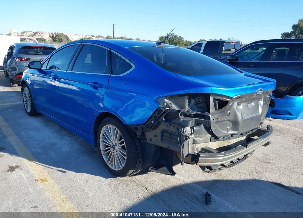 2015 FORD FUSION SE VIN: 3FA6P0HD2FR301896