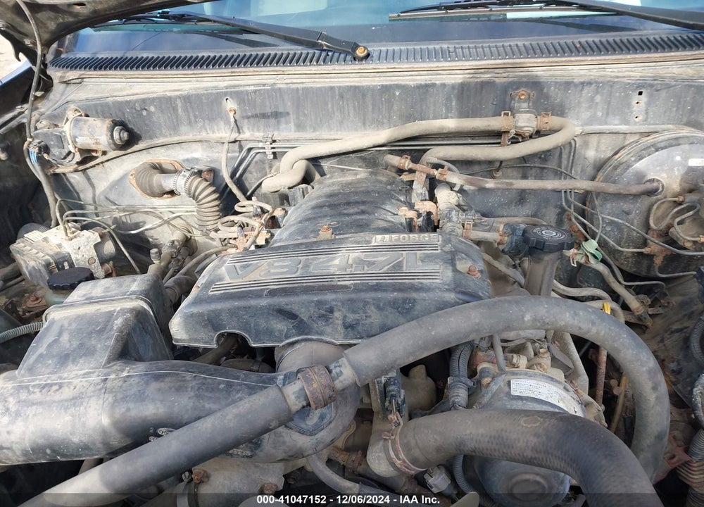 2005 TOYOTA TUNDRA SR5 V8 VIN: 5TBDT44145S499126