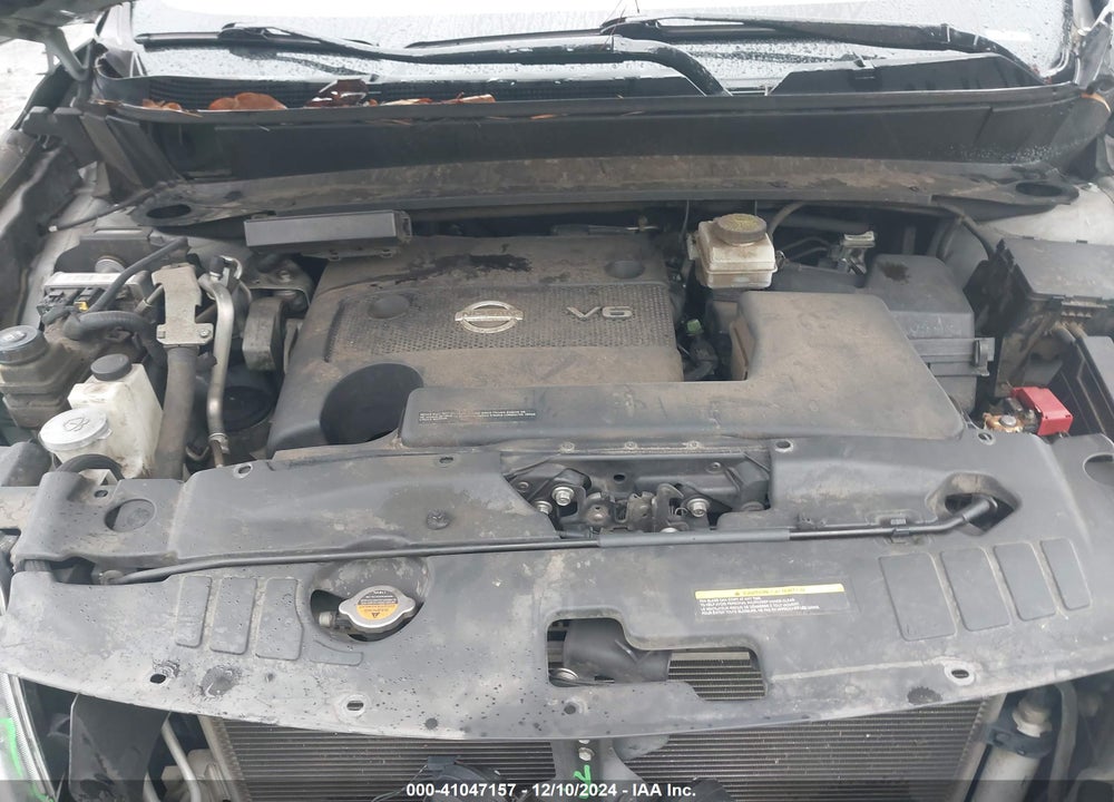 2013 NISSAN PATHFINDER SL VIN: 5N1AR2MN8DC646463