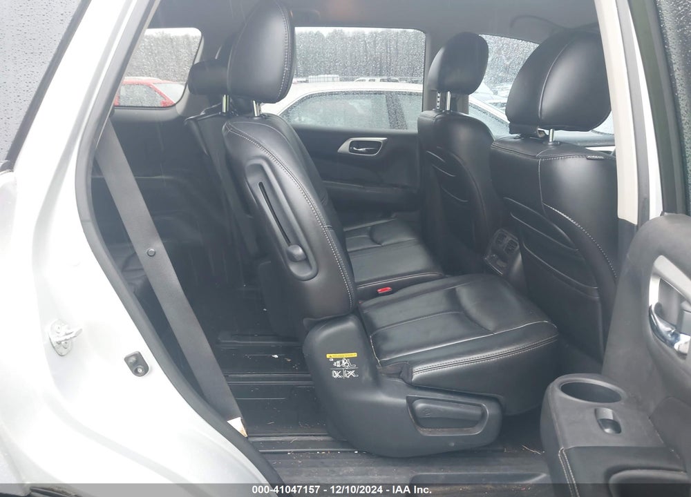 2013 NISSAN PATHFINDER SL VIN: 5N1AR2MN8DC646463