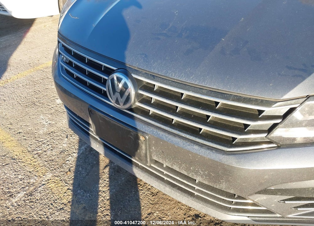 2018 VOLKSWAGEN PASSAT 2.0T R-LINE/2.0T S VIN: 1VWAA7A3XJC029263