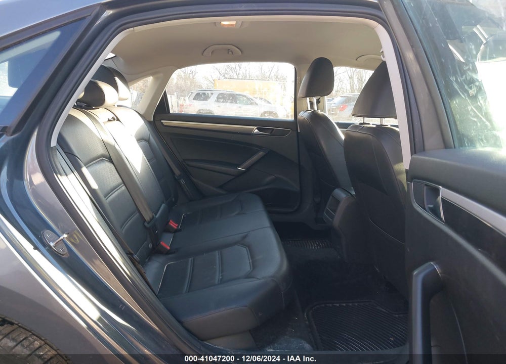 2018 VOLKSWAGEN PASSAT 2.0T R-LINE/2.0T S VIN: 1VWAA7A3XJC029263