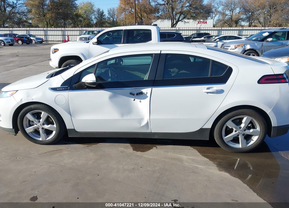 2014 CHEVROLET VOLT VIN: 1G1RF6E48EU138768
