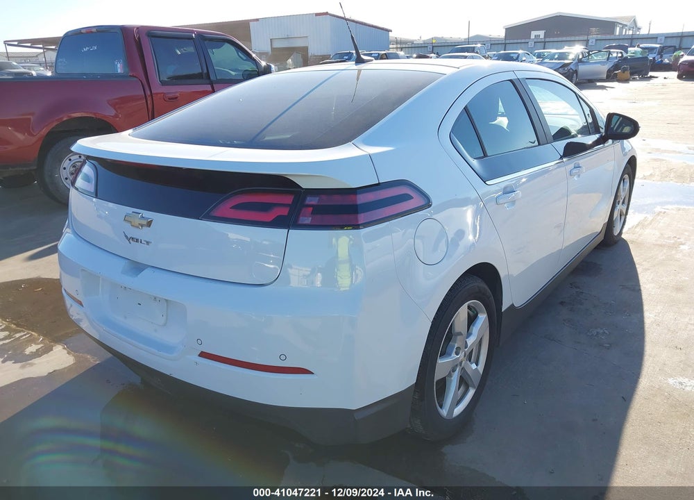 2014 CHEVROLET VOLT VIN: 1G1RF6E48EU138768