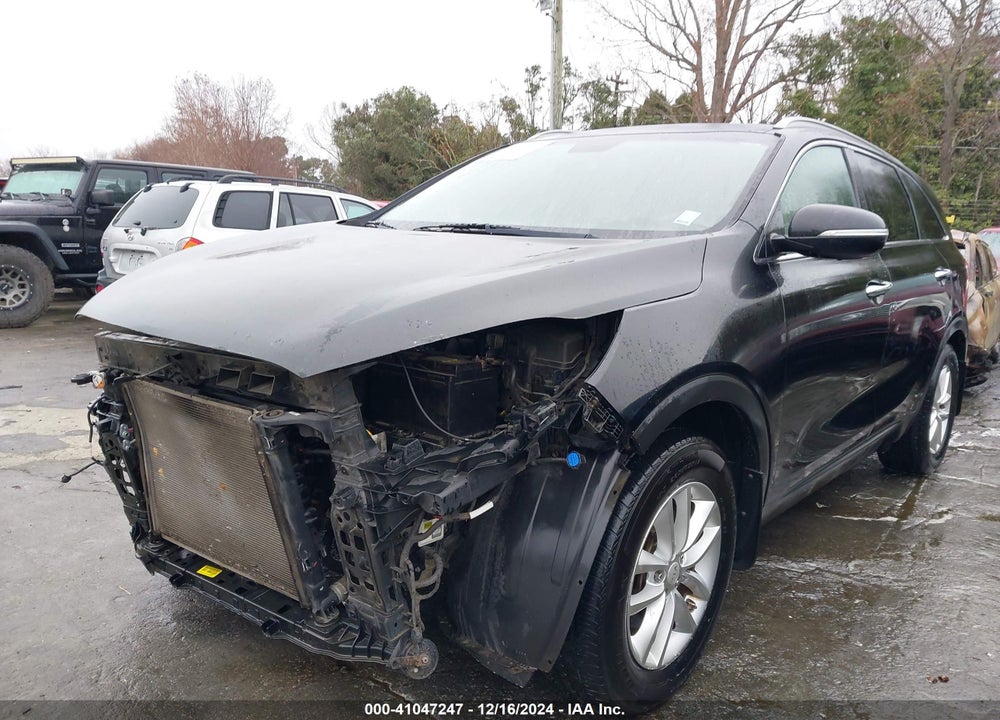 2016 KIA SORENTO 2.4L LX VIN: 5XYPG4A30GG037225