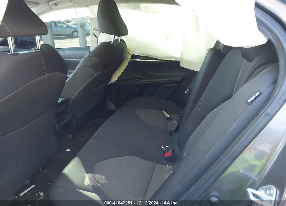 2021 TOYOTA CAMRY LE VIN: 4T1C11AKXMU446523