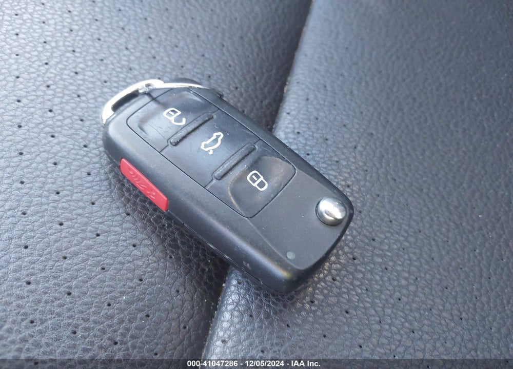 2013 VOLKSWAGEN JETTA SPORTWAGEN 2.0L TDI VIN: 3VWPL7AJ9DM664674