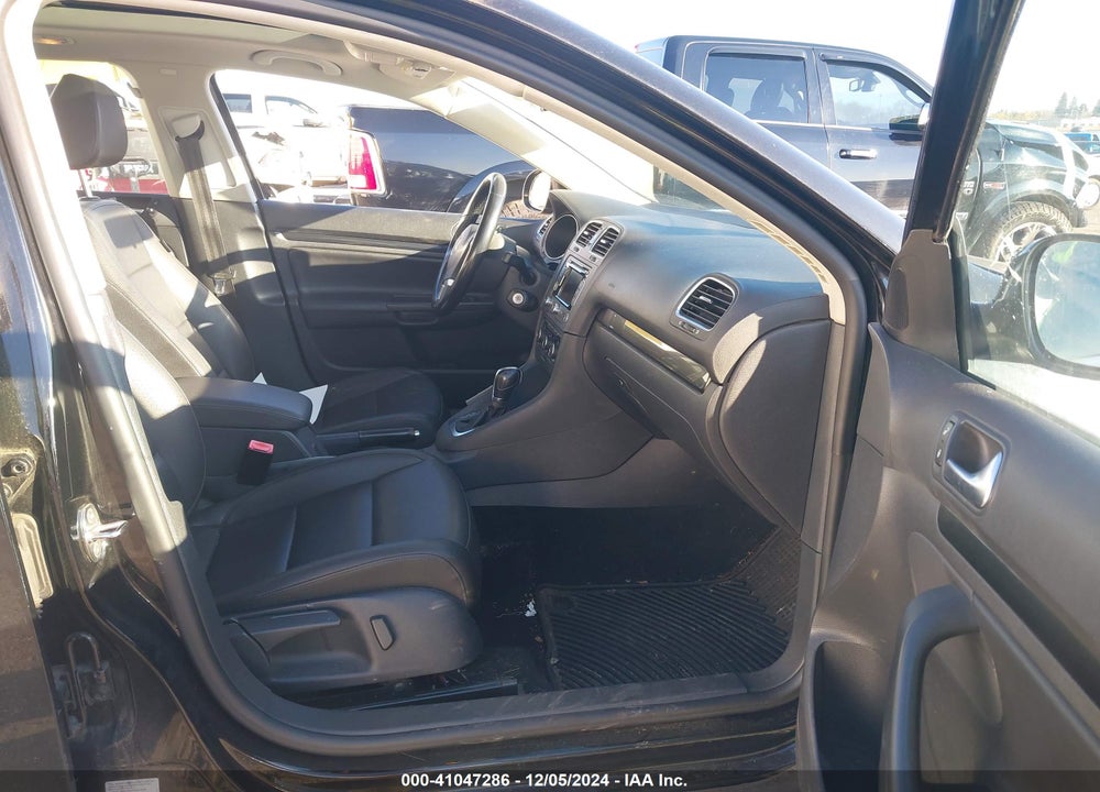 2013 VOLKSWAGEN JETTA SPORTWAGEN 2.0L TDI VIN: 3VWPL7AJ9DM664674