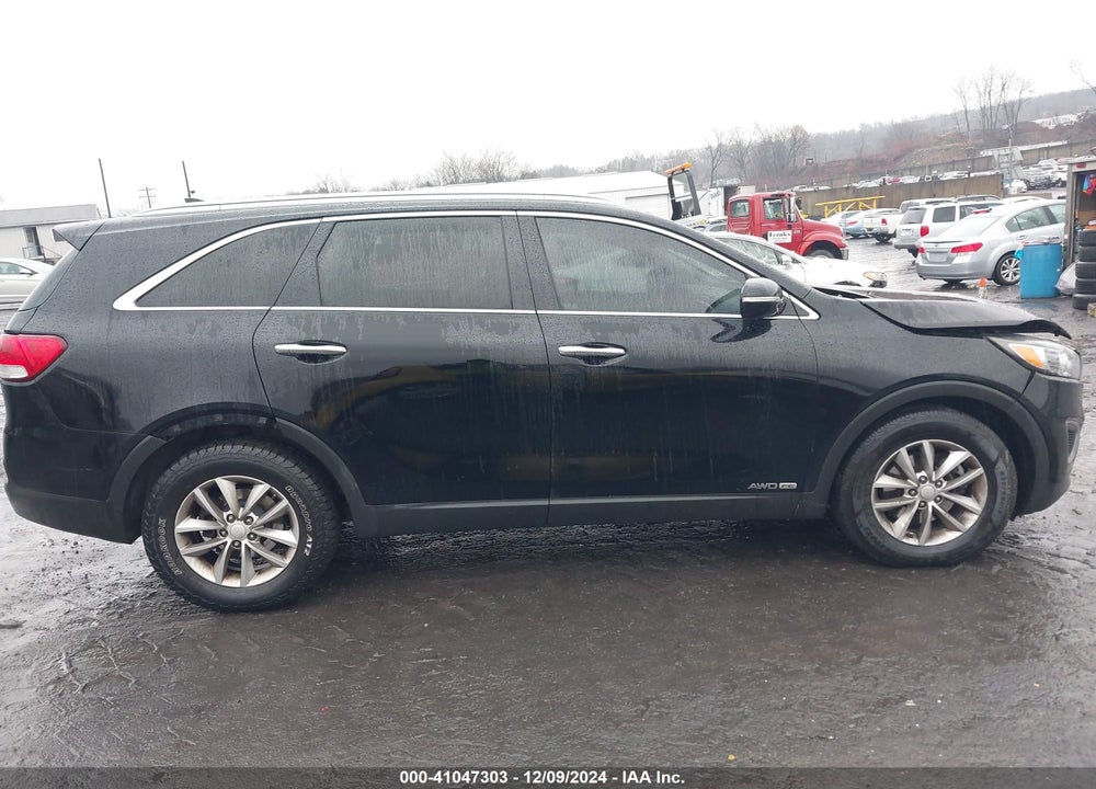 2016 KIA SORENTO 3.3L LX VIN: 5XYPGDA51GG039177