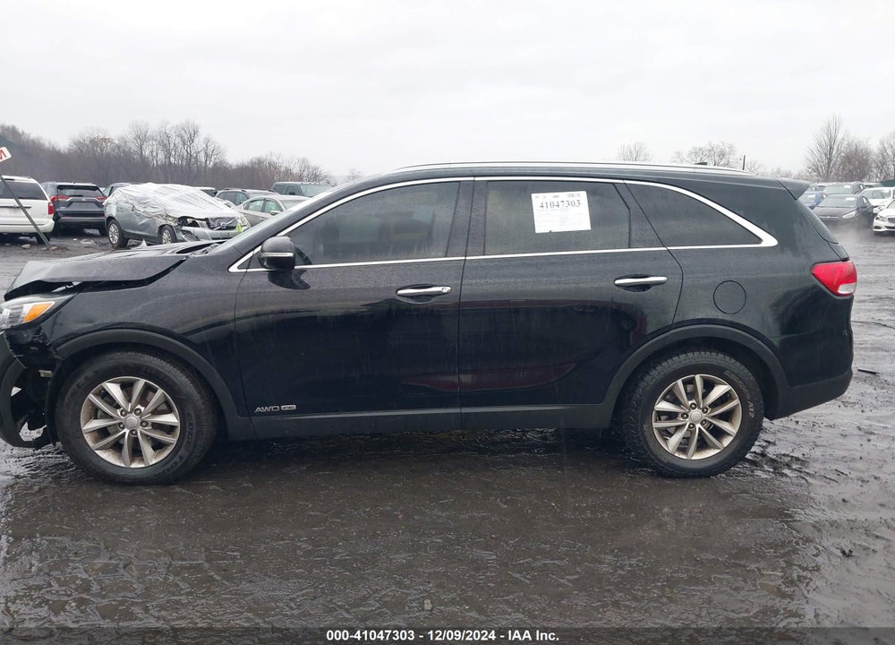 2016 KIA SORENTO 3.3L LX VIN: 5XYPGDA51GG039177
