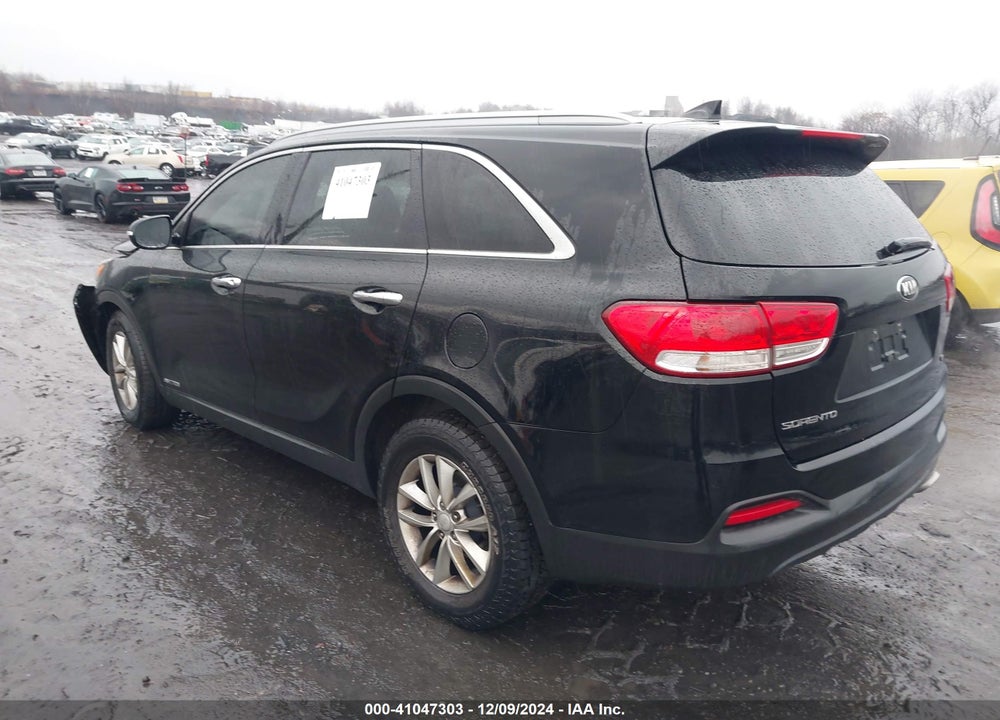 2016 KIA SORENTO 3.3L LX VIN: 5XYPGDA51GG039177