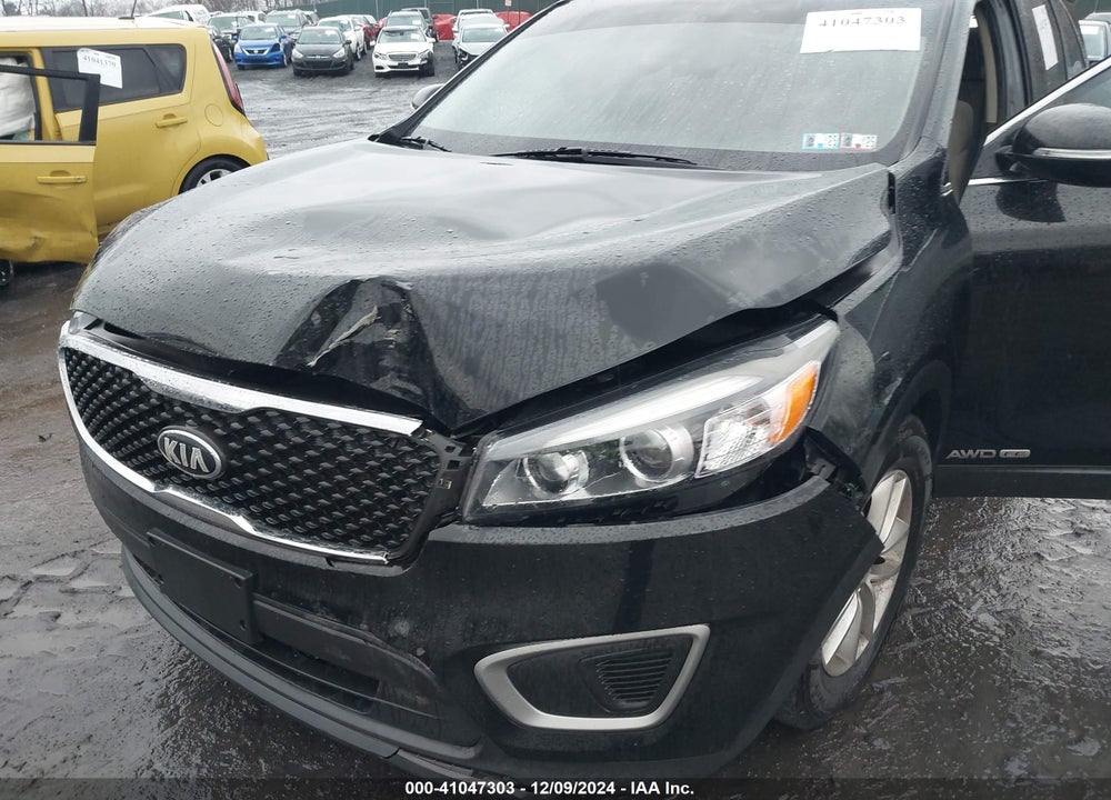 2016 KIA SORENTO 3.3L LX VIN: 5XYPGDA51GG039177