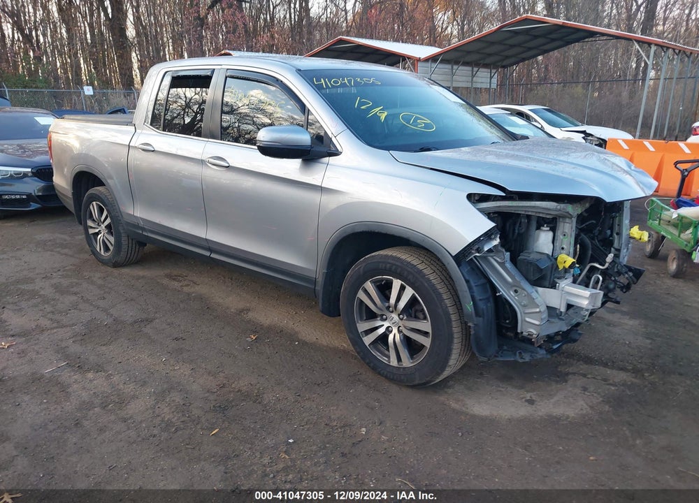2017 HONDA RIDGELINE RTS VIN: 5FPYK3F4XHB017465