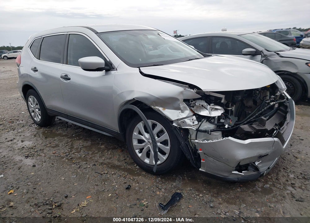 2018 NISSAN ROGUE S VIN: KNMAT2MT1JP617797