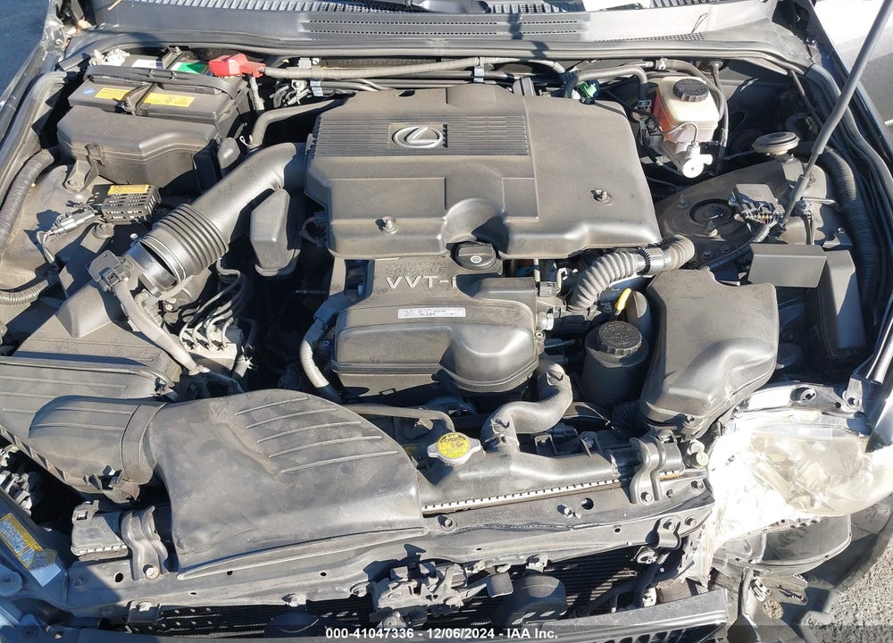 2004 LEXUS IS 300 VIN: JTHBD192740090792