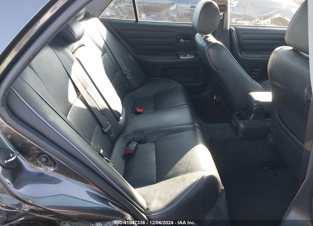 2004 LEXUS IS 300 VIN: JTHBD192740090792