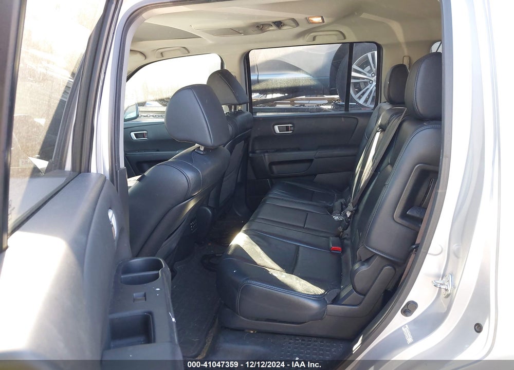 2014 HONDA PILOT EX-L VIN: 5FNYF3H66EB028860