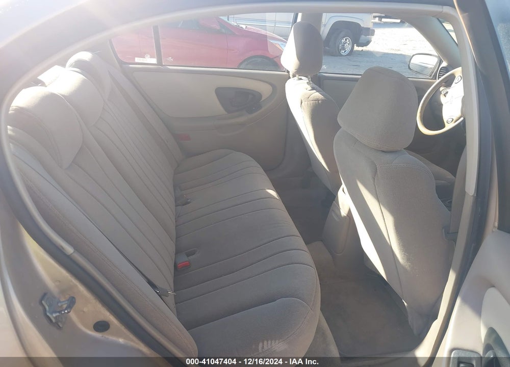 2005 CHEVROLET CLASSIC VIN: 1G1ND52F95M229584