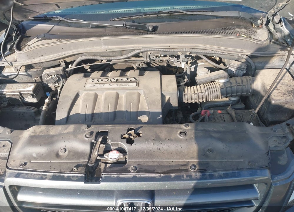 2005 HONDA PILOT EX-L VIN: 2HKYF18675H552069