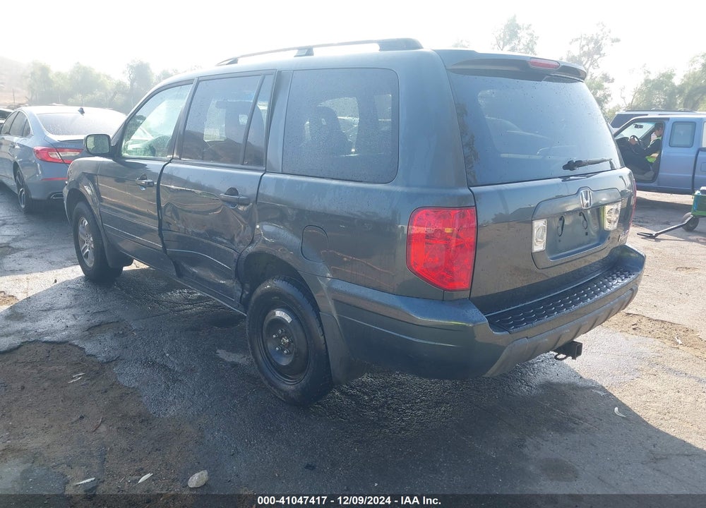 2005 HONDA PILOT EX-L VIN: 2HKYF18675H552069