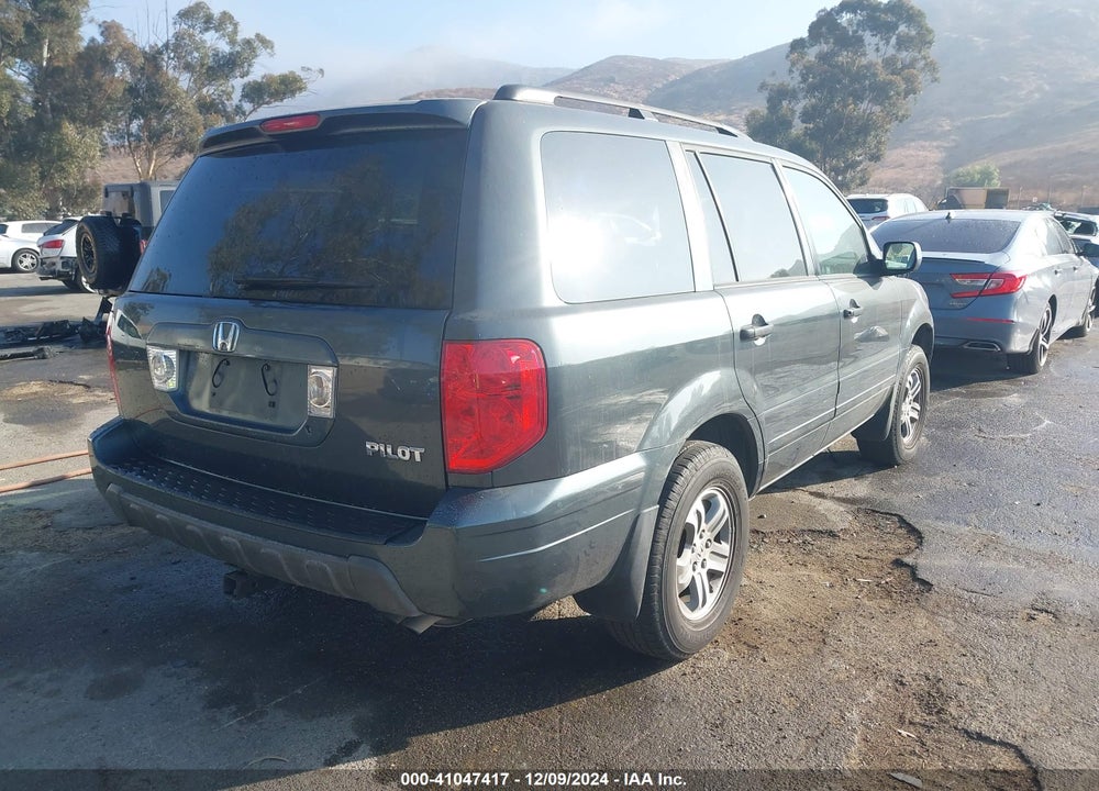 2005 HONDA PILOT EX-L VIN: 2HKYF18675H552069