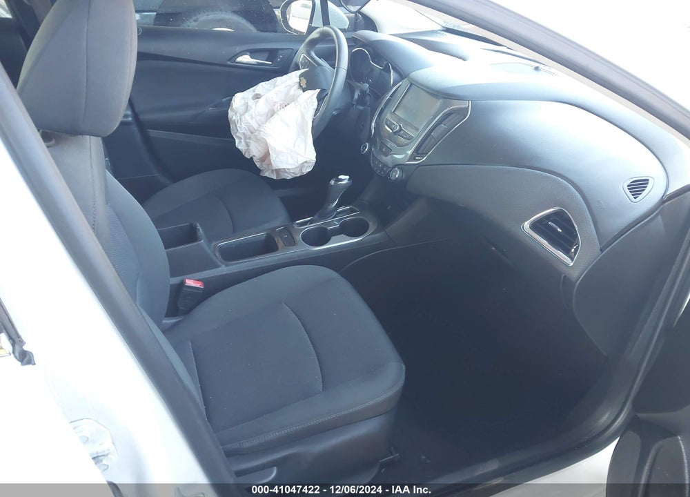 2017 CHEVROLET CRUZE LT AUTO VIN: 3G1BE5SM3HS558560