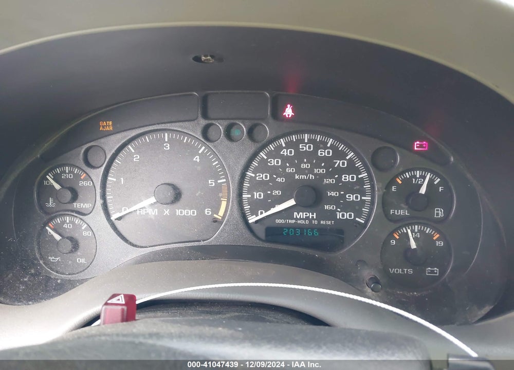 2000 GMC JIMMY SLT VIN: 1GKDT13W8Y2163658