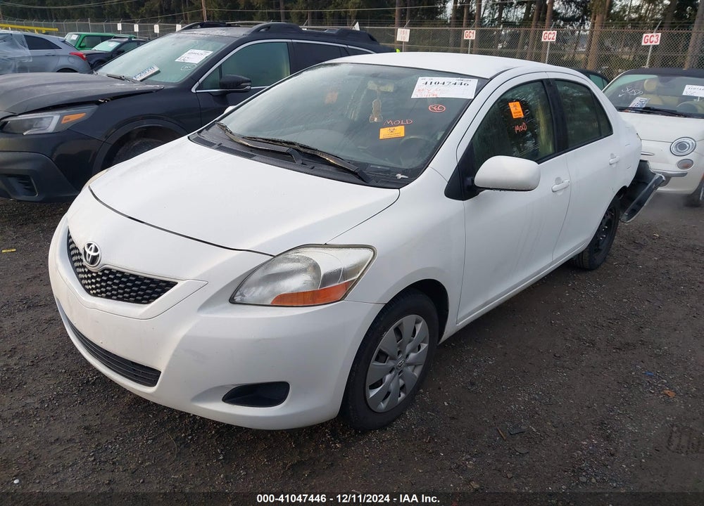 2011 TOYOTA YARIS VIN: JTDBT4K36BL000424