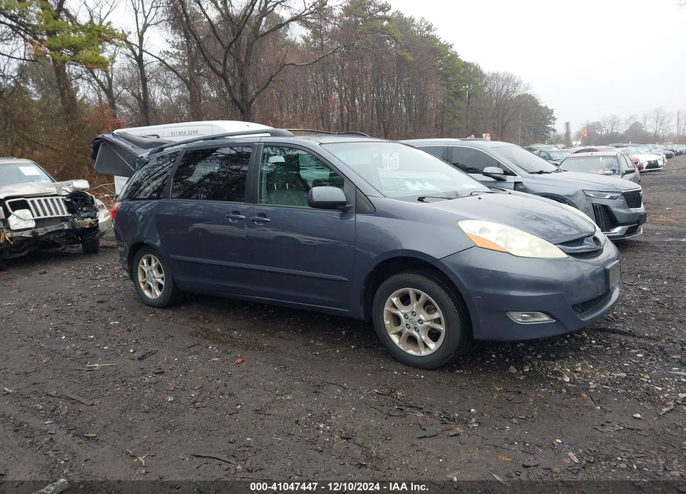 2006 TOYOTA SIENNA XLE VIN: 5TDZA22CX6S436111