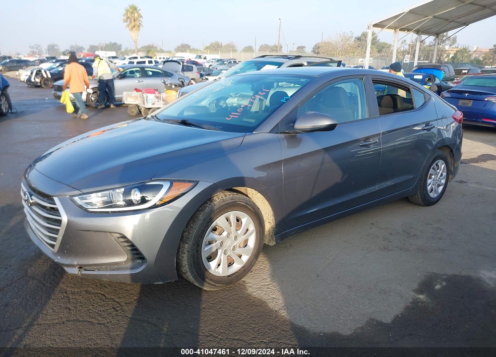 2018 HYUNDAI ELANTRA SE VIN: 5NPD74LF7JH398073