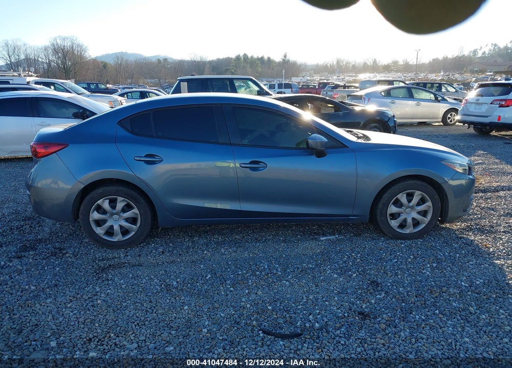 2014 MAZDA 3 I SPORT VIN: JM1BM1U74E1121190