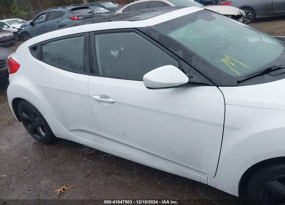 2014 HYUNDAI VELOSTER BASE W/BLACK VIN: KMHTC6AD1EU195658