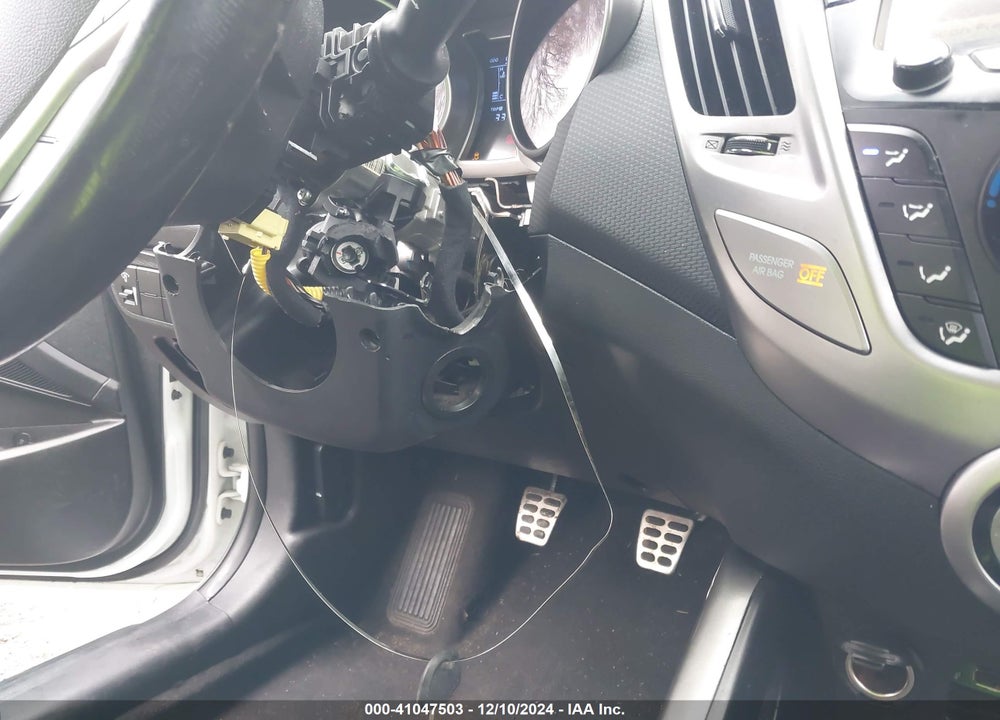 2014 HYUNDAI VELOSTER BASE W/BLACK VIN: KMHTC6AD1EU195658