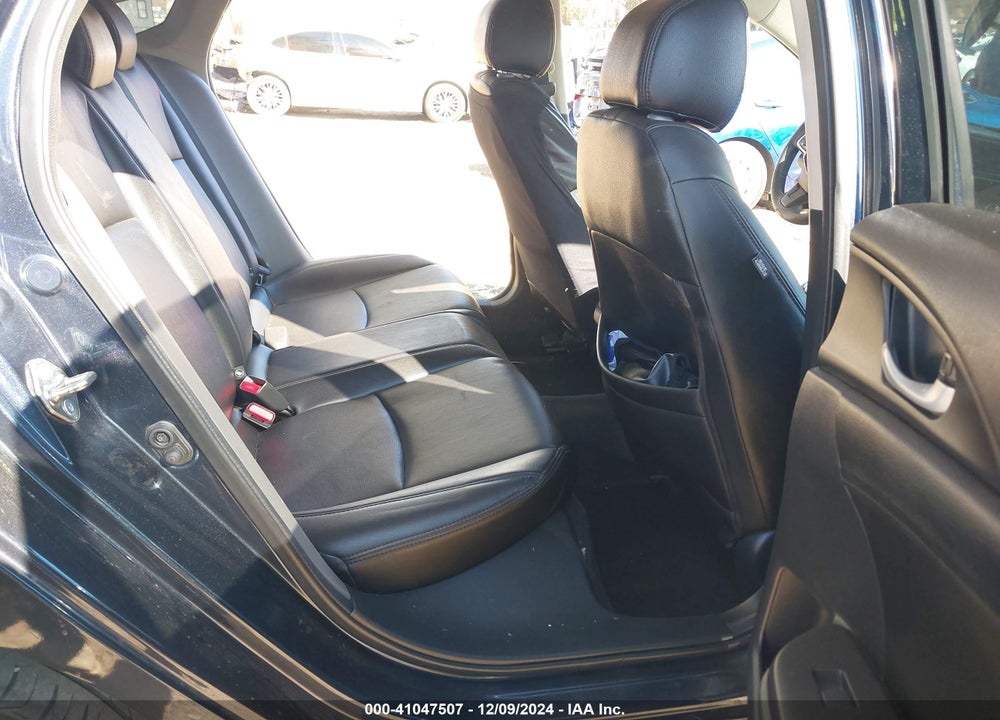 2016 HONDA CIVIC LX VIN: 19XFC2F50GE223074