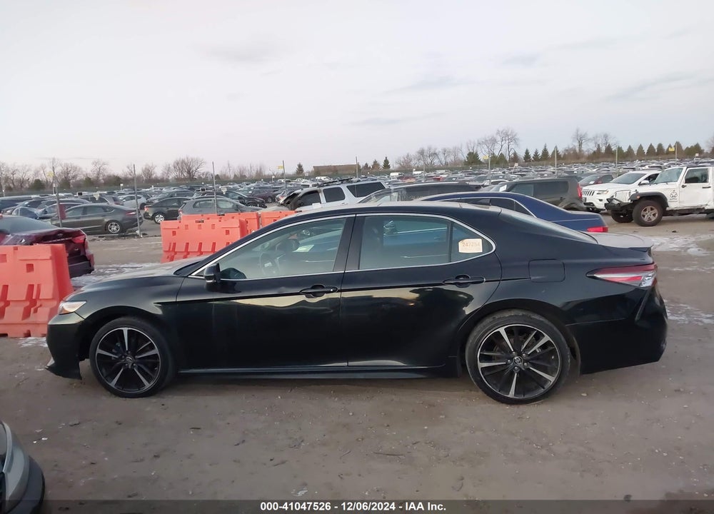 2018 TOYOTA CAMRY VIN: 4T1BZ1HK5JU015075