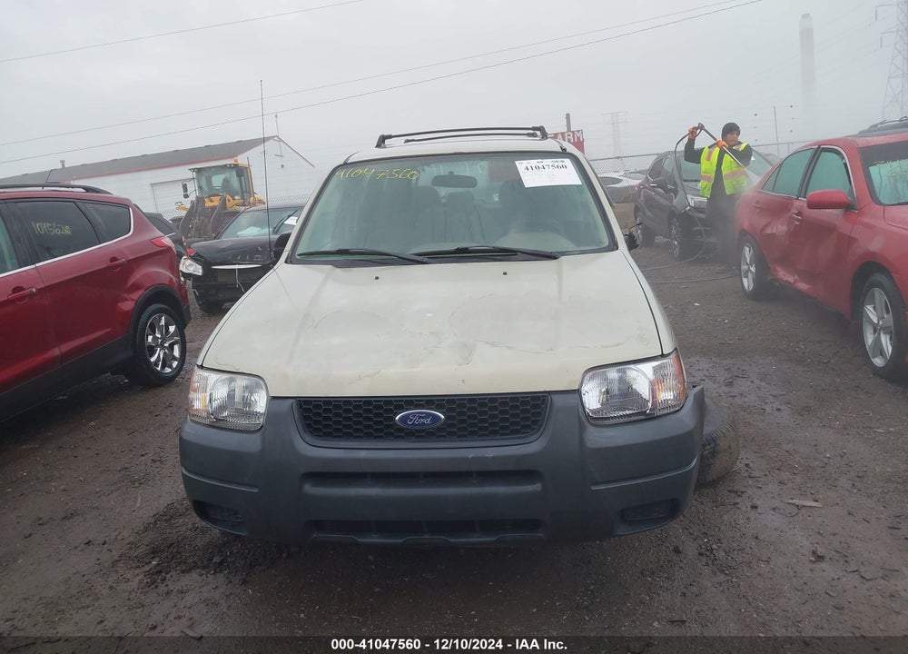 2003 FORD ESCAPE XLS VIN: 1FMYU92103KC75051