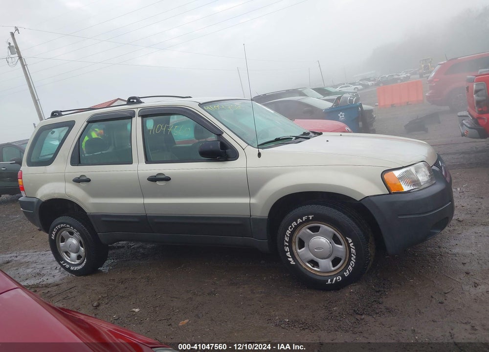 2003 FORD ESCAPE XLS VIN: 1FMYU92103KC75051