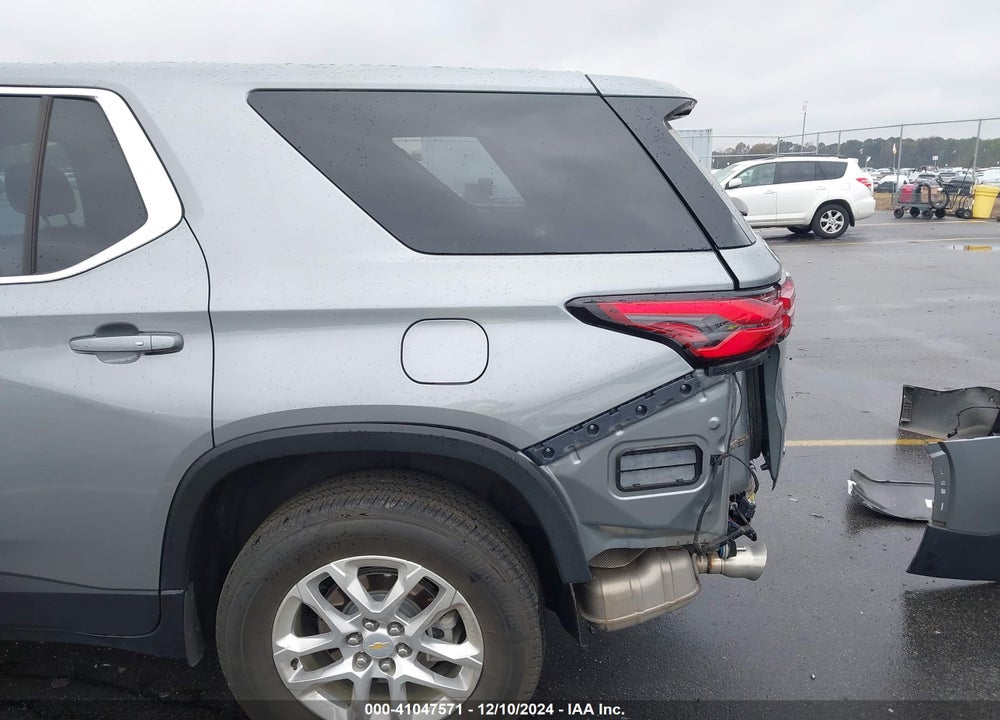 2023 CHEVROLET TRAVERSE FWD LS VIN: 1GNERFKWXPJ181832