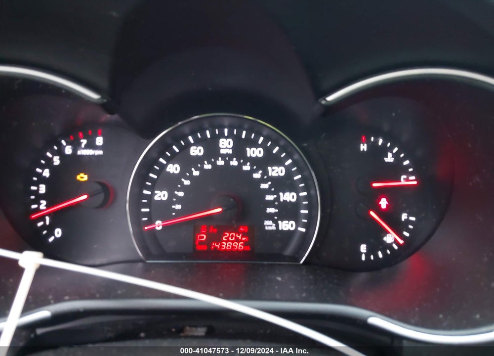 2015 KIA SORENTO LX VIN: 5XYKT3A63FG634894