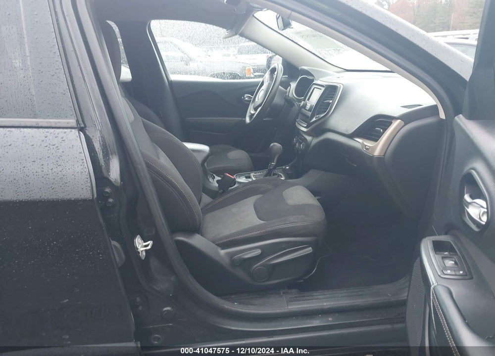 2016 JEEP CHEROKEE SPORT VIN: 1C4PJMAB3GW193691