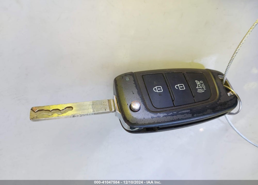 2022 HYUNDAI TUCSON SE VIN: 5NMJACAE2NH050466