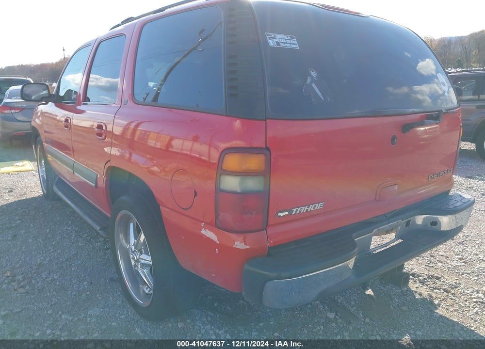 2002 CHEVROLET TAHOE LT VIN: 1GNEC13Z92R171770