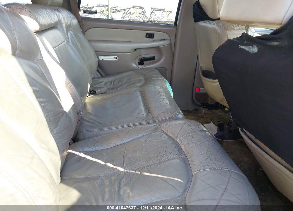 2002 CHEVROLET TAHOE LT VIN: 1GNEC13Z92R171770