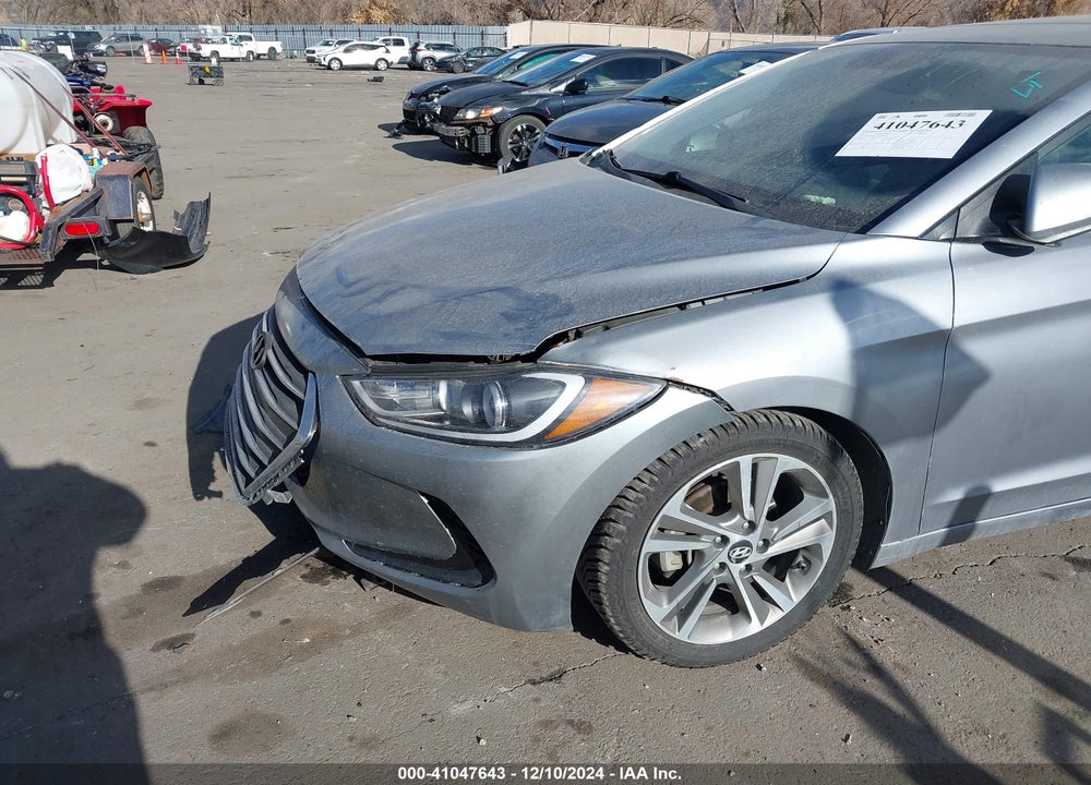 2017 HYUNDAI ELANTRA LIMITED VIN: 5NPD84LF2HH040676
