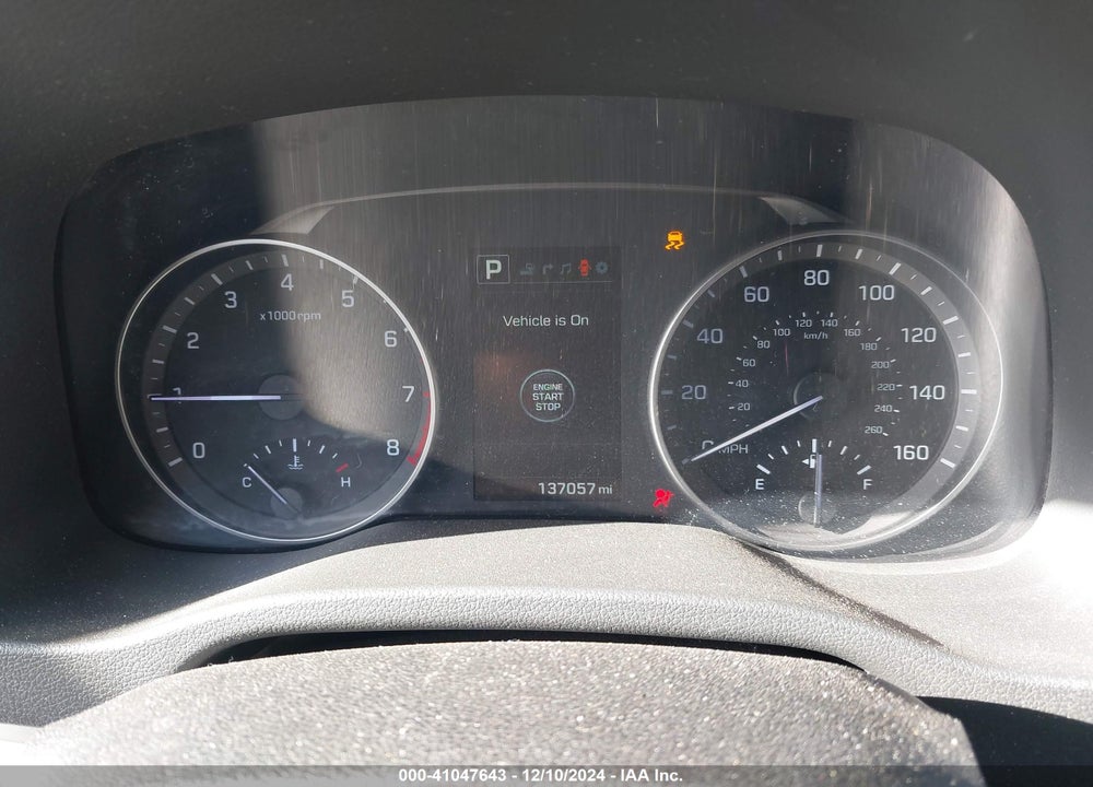 2017 HYUNDAI ELANTRA LIMITED VIN: 5NPD84LF2HH040676