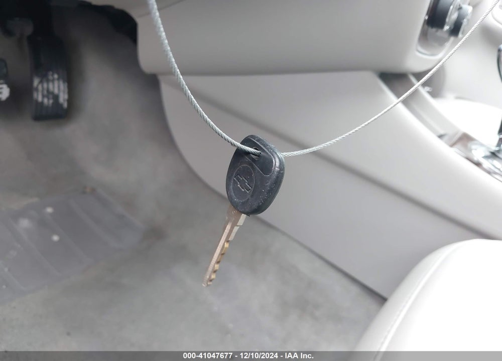 2014 CHEVROLET IMPALA LIMITED LTZ VIN: 2G1WC5E37E1102319
