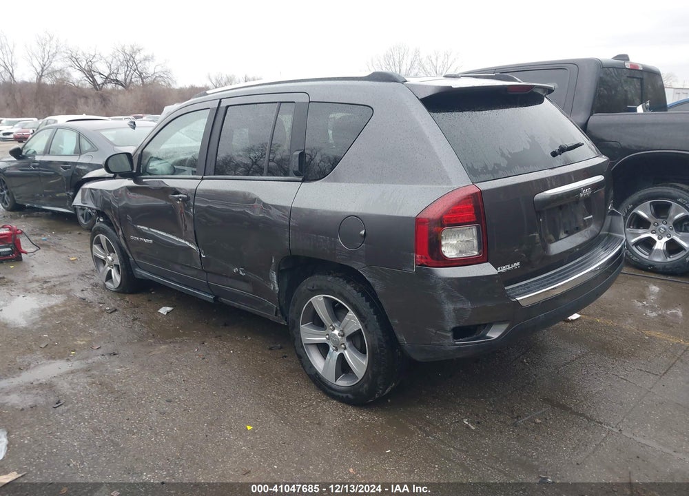 2017 JEEP COMPASS HIGH ALTITUDE FWD VIN: 1C4NJCEA0HD130659
