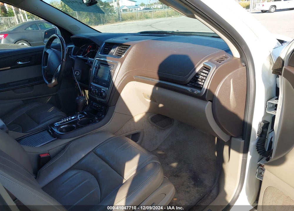 2013 GMC ACADIA VIN: 1GKKRTKD3DJ203081