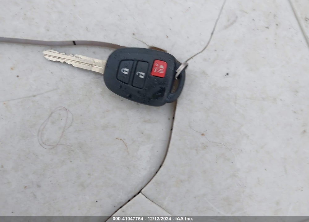 2022 TOYOTA COROLLA CROSS L VIN: 7MUAAABG9NV018945